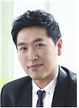 Woo Ram Lee 사진